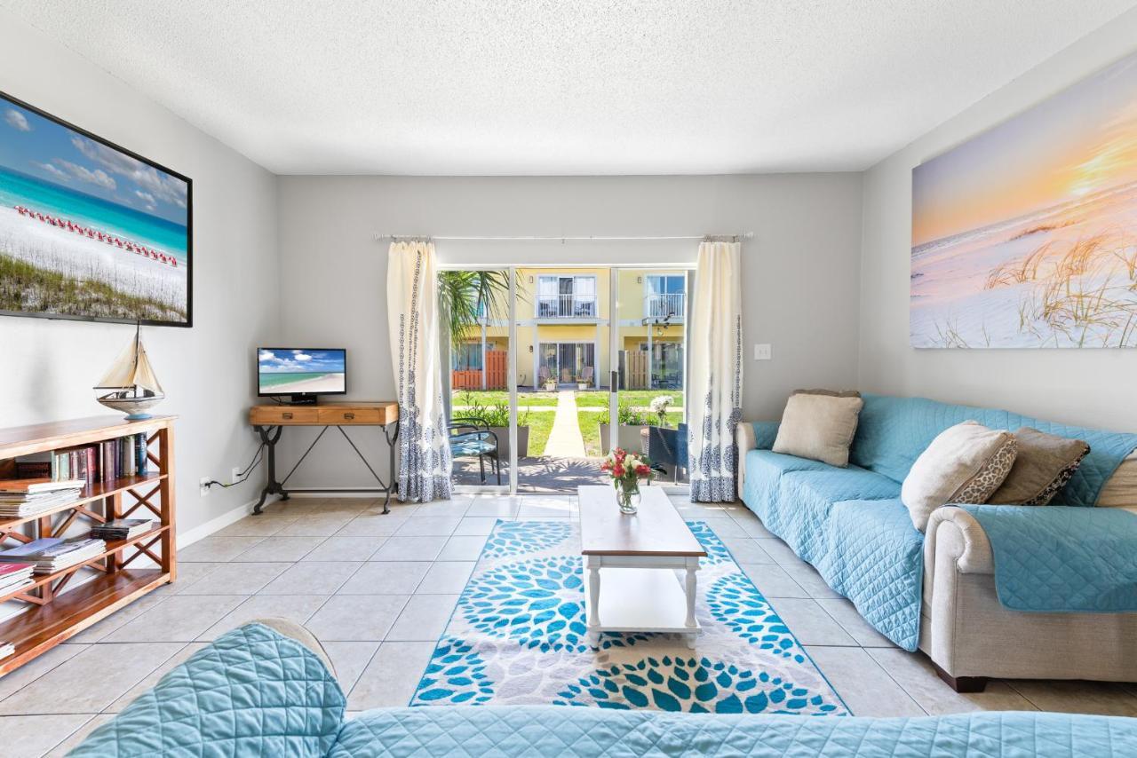 Beach House 5Min Walk To Beach, Pool, Close To Shops And Activities เดสติน ภายนอก รูปภาพ